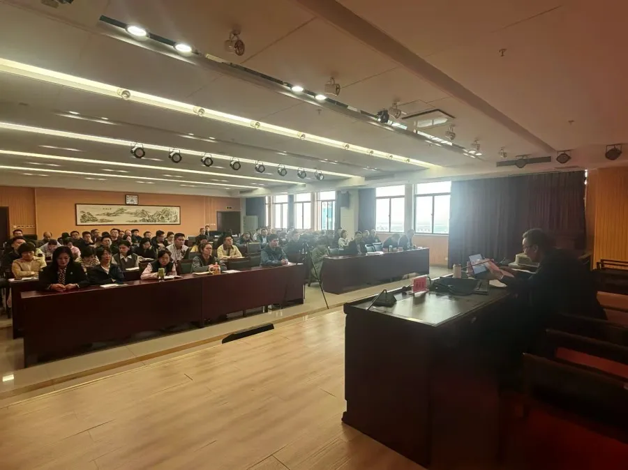 核勘总院举办“找铀之路”传承核工业精神红色党课