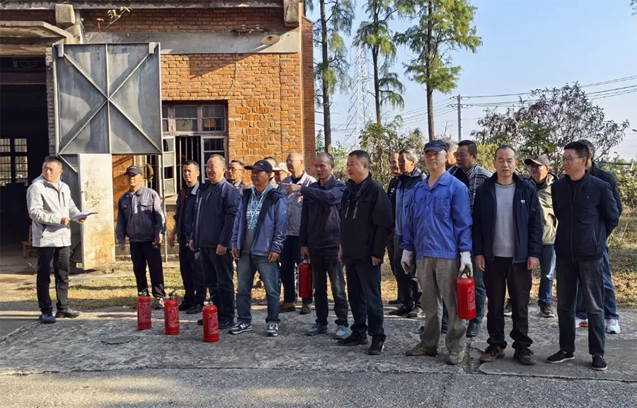 机械厂积极开展消防宣传月活动 机械厂积极开展消防宣传月活动