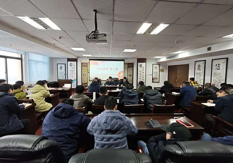 深学细悟强根基　从严治院开新局