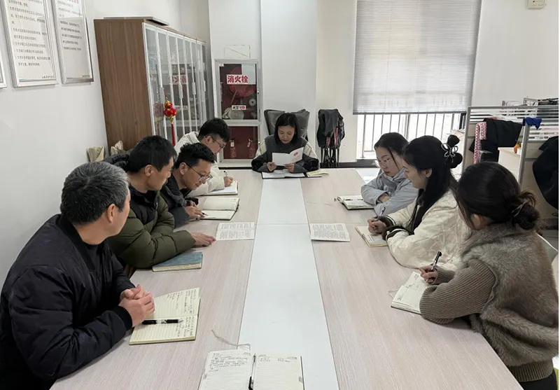 凝心铸魂强根基　实干笃行启新程