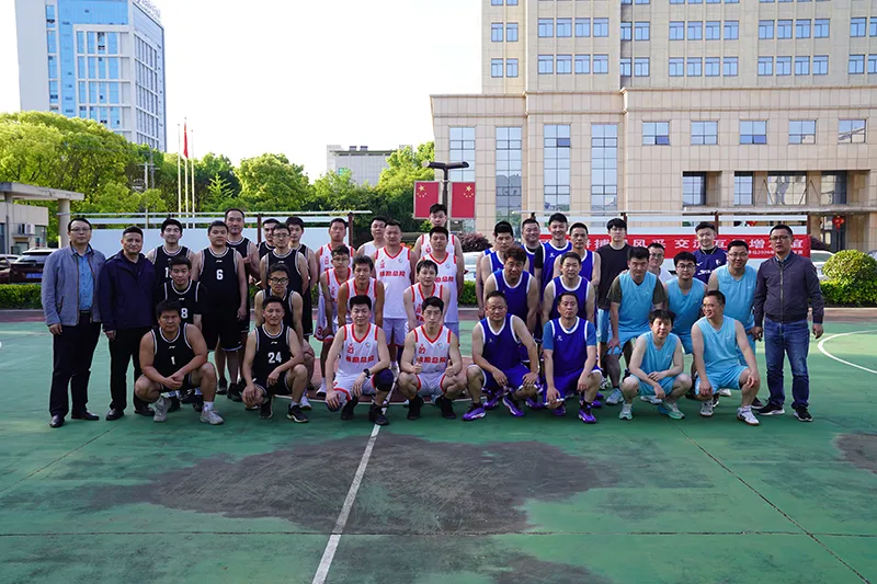 团结拼搏展风采　交流互促增友谊